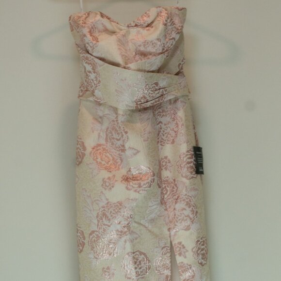 NWT Lulus Pale Pink Floral Jacquard Strapless Maxi Dress Size L - Picture 4 of 5